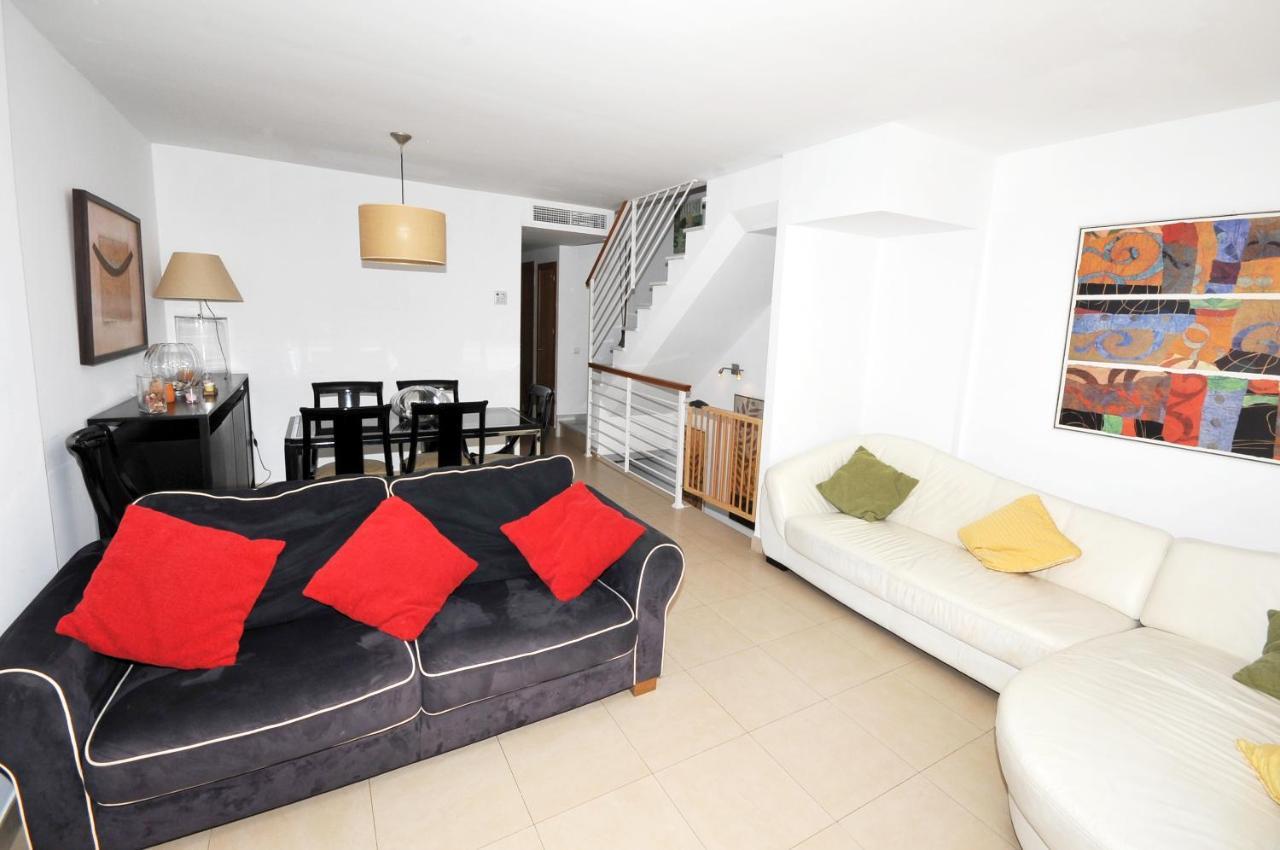 3 Bedroom Townhouse Benahavis Village Dış mekan fotoğraf
