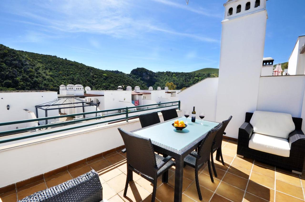 3 Bedroom Townhouse Benahavis Village Dış mekan fotoğraf