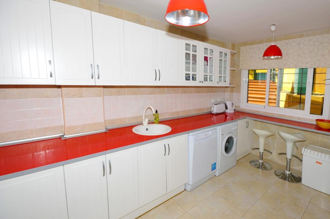 3 Bedroom Townhouse Benahavis Village Dış mekan fotoğraf
